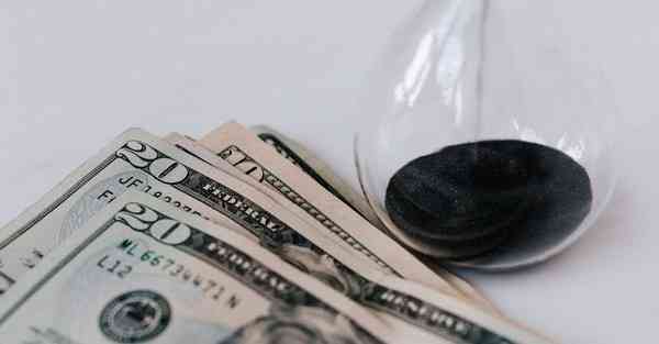 大数据包含设备数据的行业文章