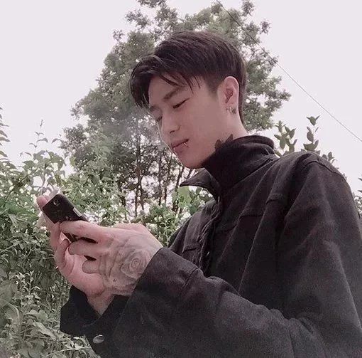 逄琪纯翰