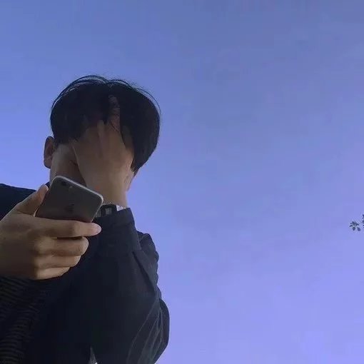龚菡裕娟