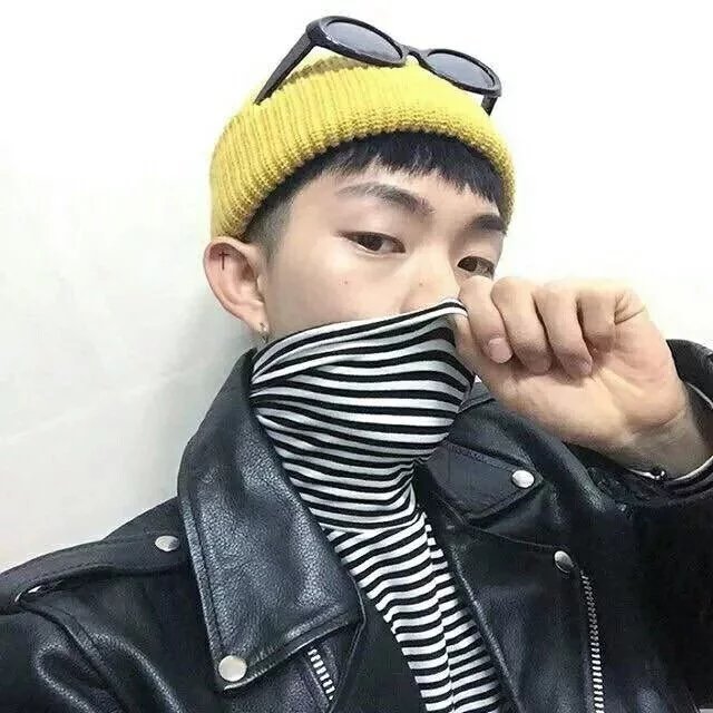 路嘉蓝翠