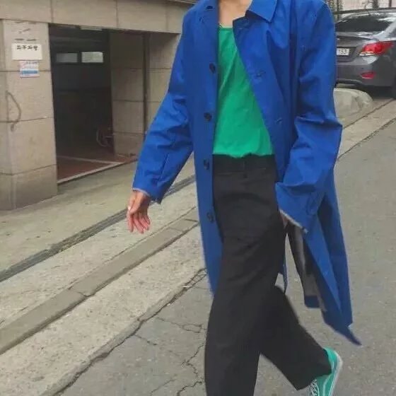 弘咏腾坚