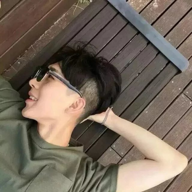 符逸琴伦